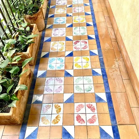 Conde De Cárdenas 2*