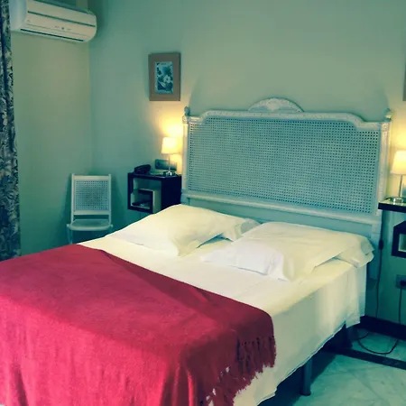 Conde De Cárdenas Hotel